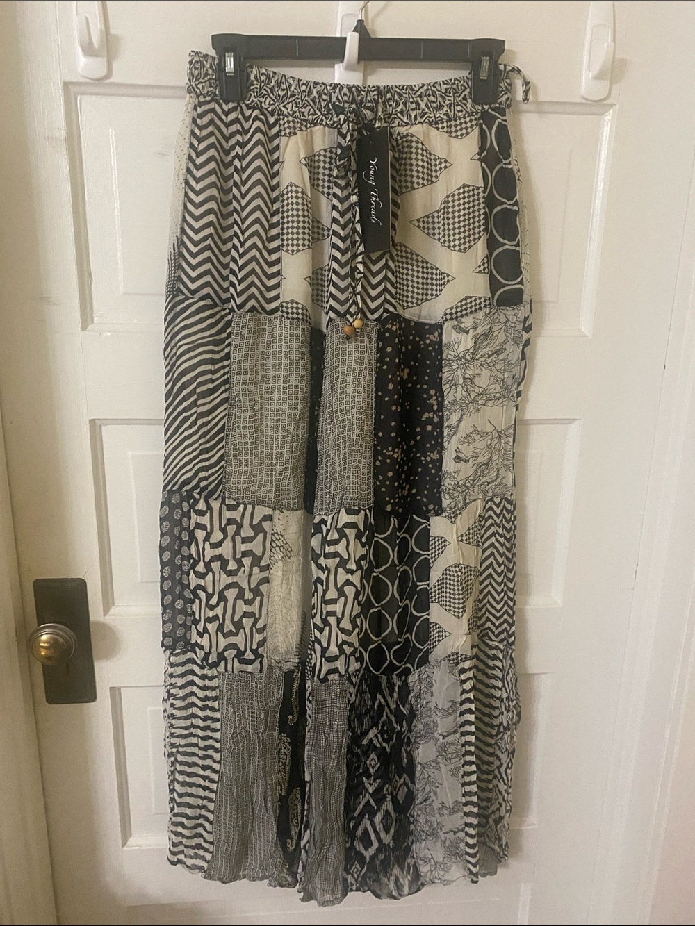 NWT Young Threads Patchwork Wide Leg Pants - Large - Picture 2 of 9
